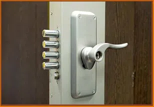 Manassas Local Locksmith Manassas, VA 703-270-6004 - 7-entry-door-lock